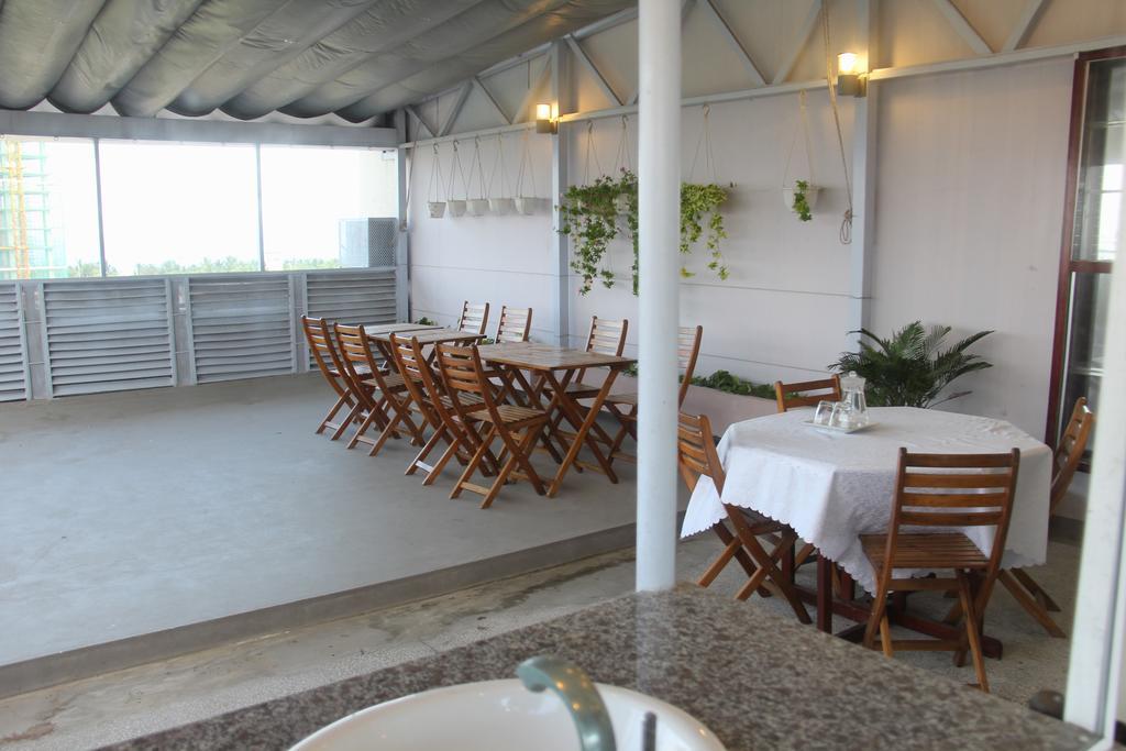 Trung Duong Da Nang Beach Hotel ภายนอก รูปภาพ