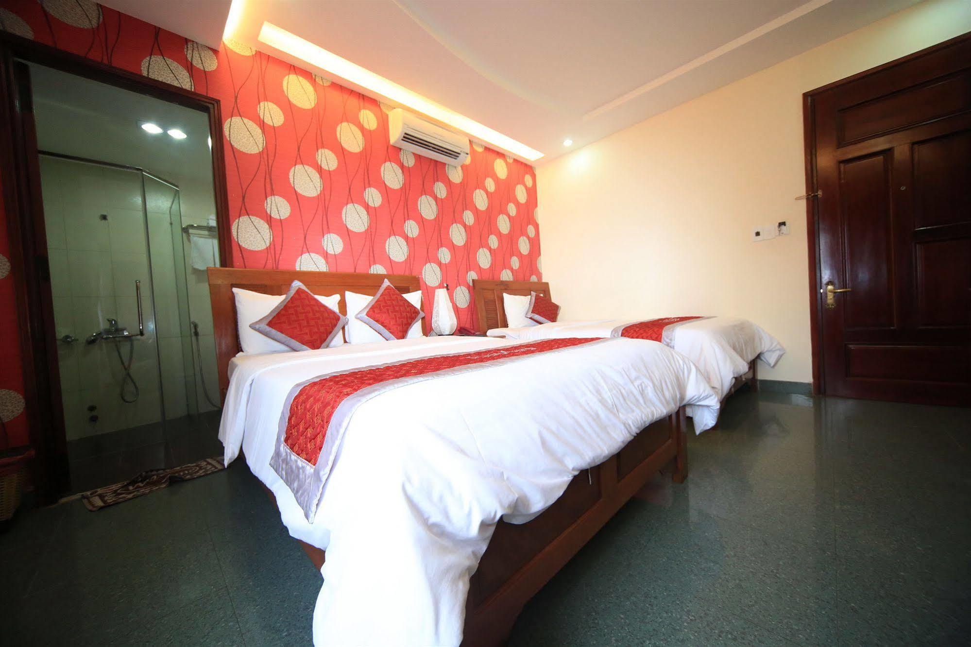 Trung Duong Da Nang Beach Hotel ภายนอก รูปภาพ