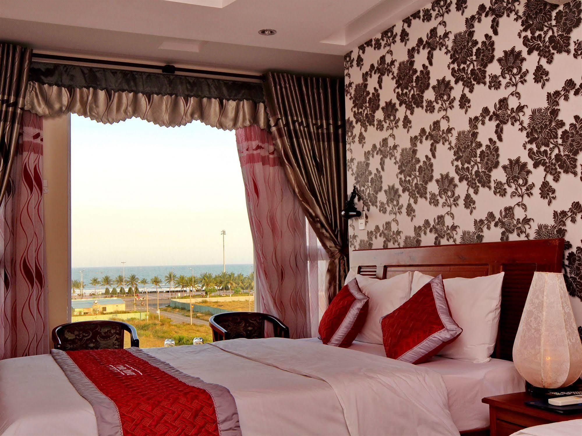 Trung Duong Da Nang Beach Hotel ภายนอก รูปภาพ