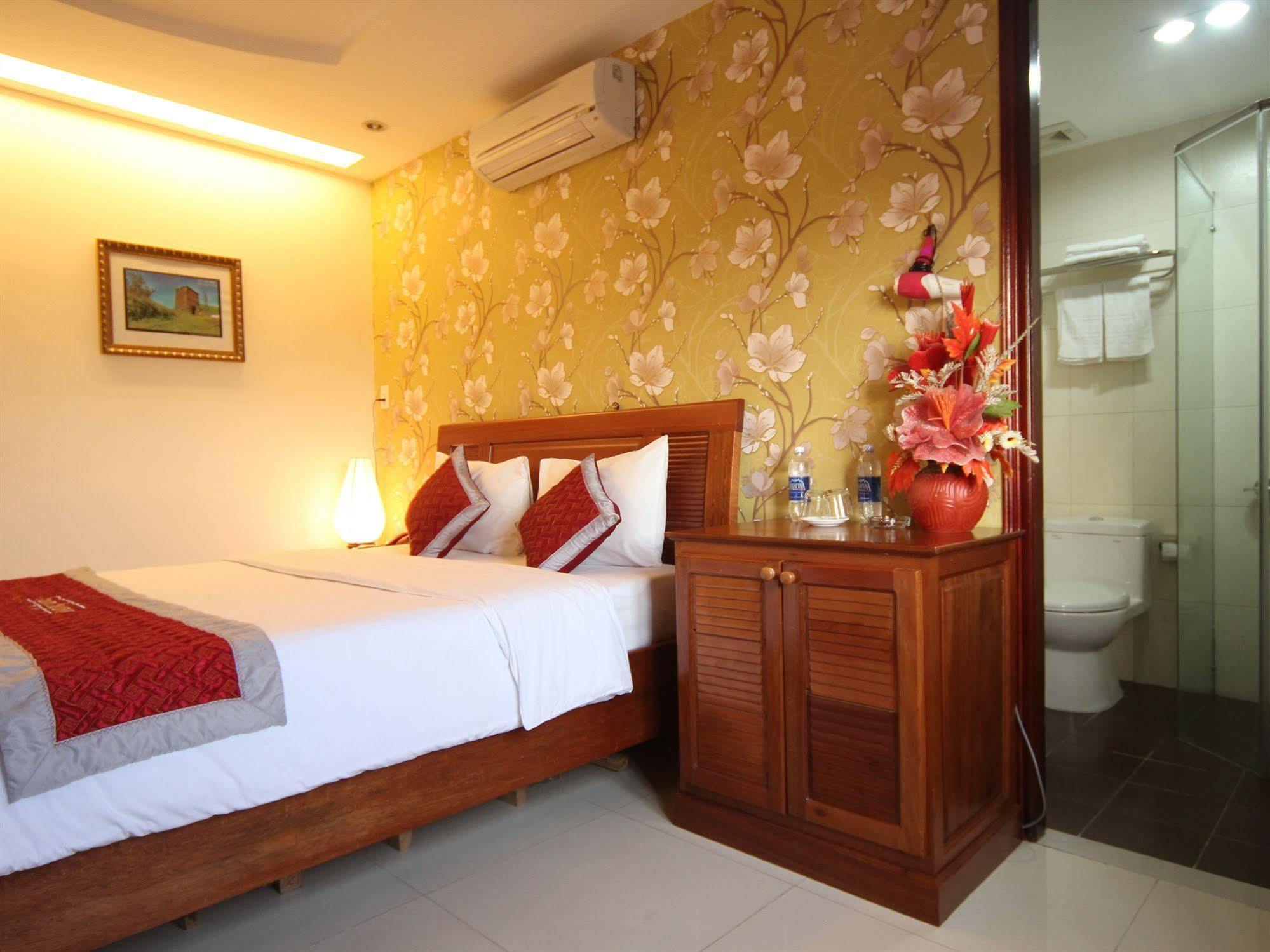 Trung Duong Da Nang Beach Hotel ภายนอก รูปภาพ