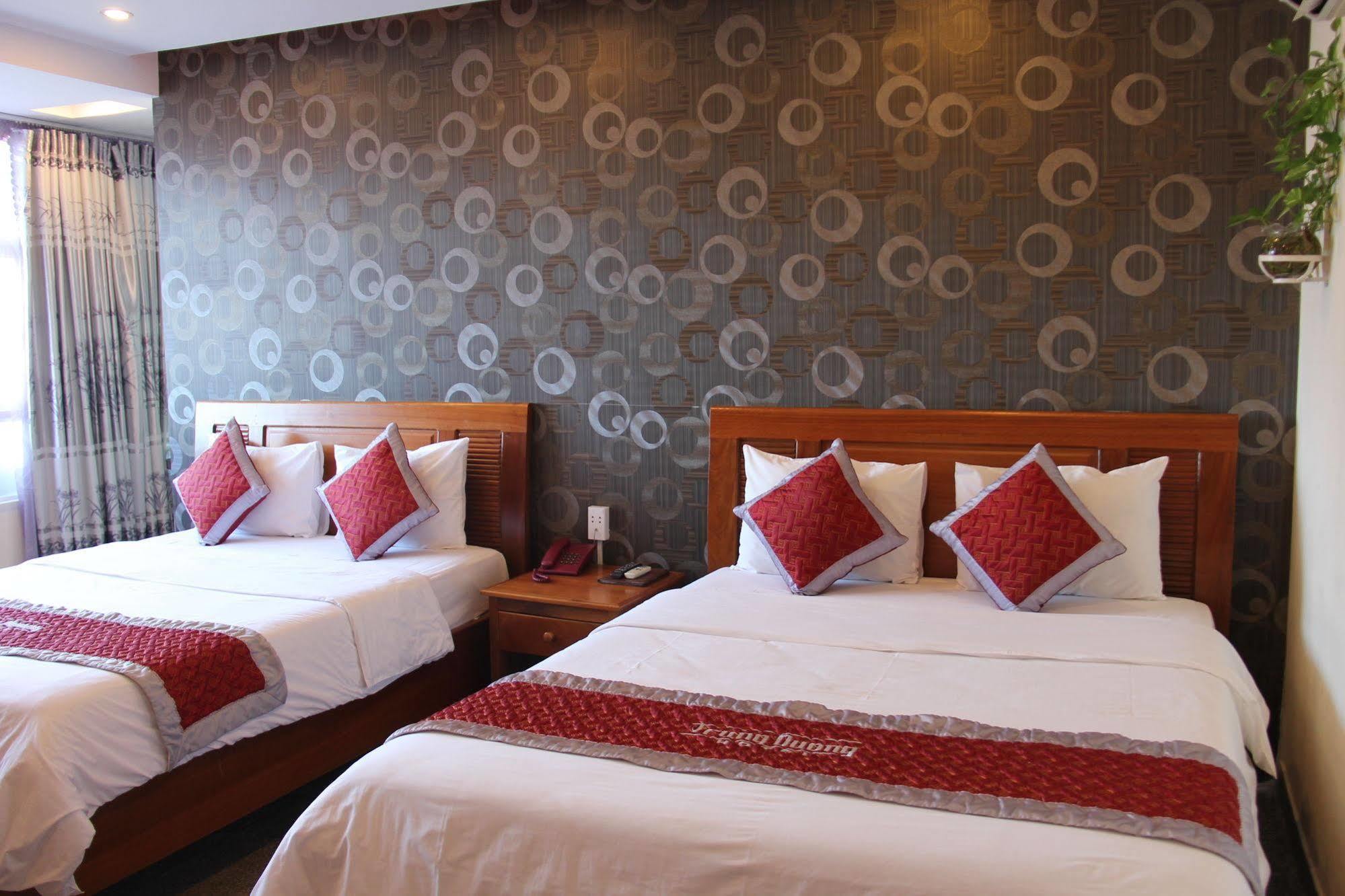 Trung Duong Da Nang Beach Hotel ภายนอก รูปภาพ
